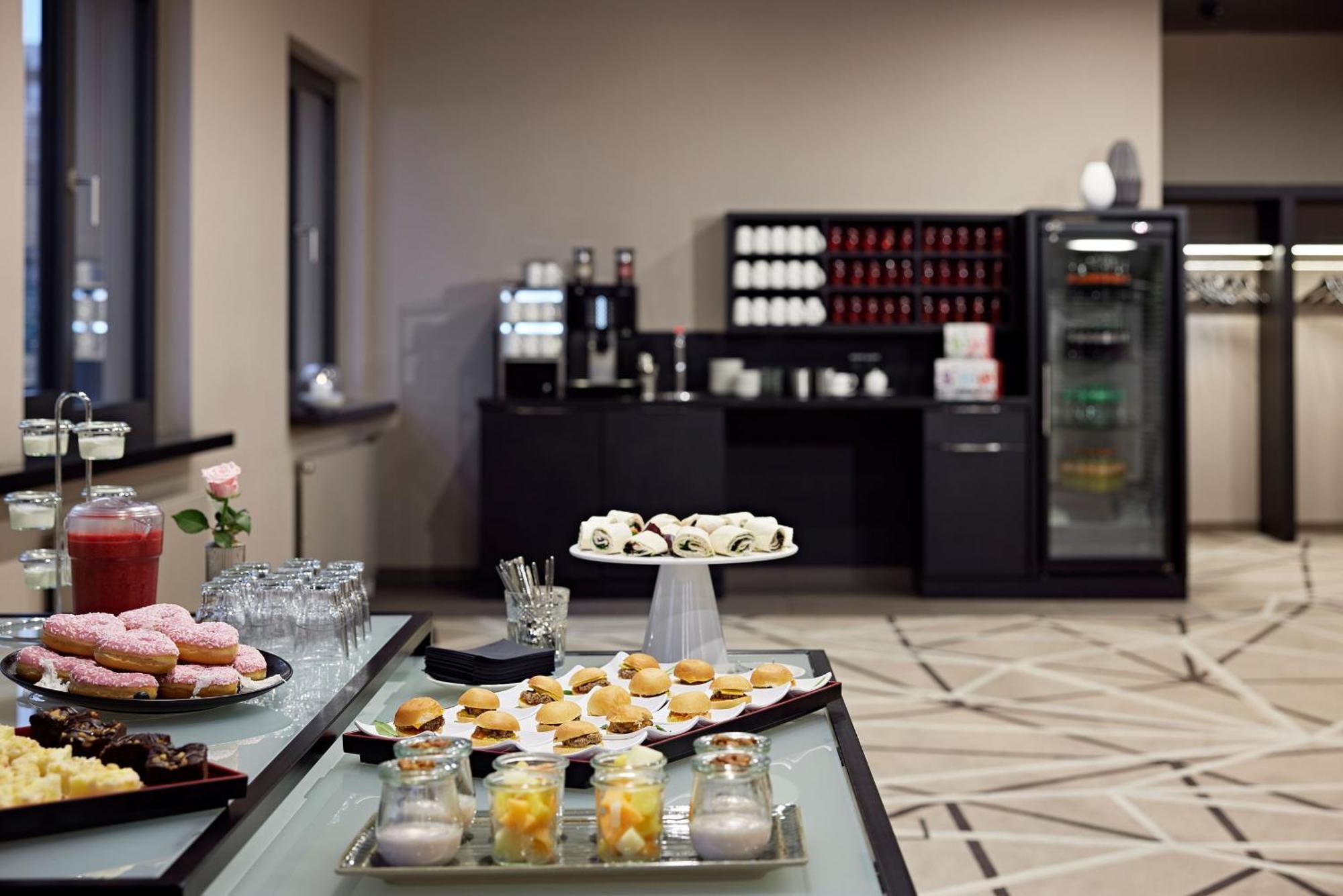Legere Hotel Билефельд Экстерьер фото