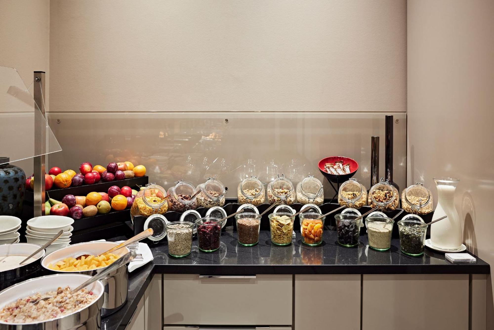 Legere Hotel Билефельд Экстерьер фото