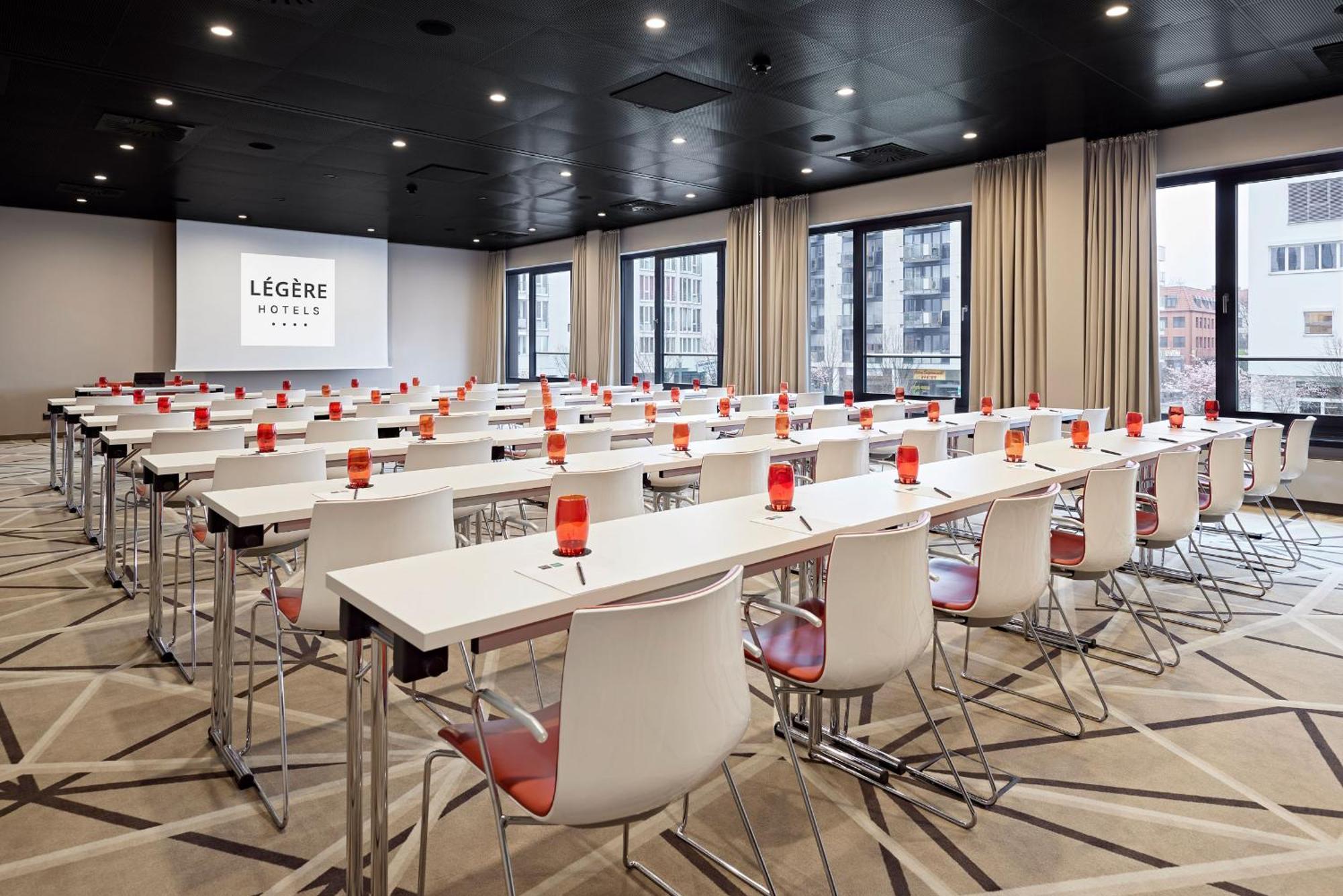 Legere Hotel Билефельд Экстерьер фото